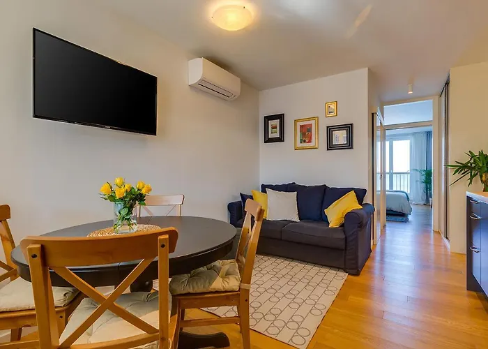 Bella Vista Premium Apartment